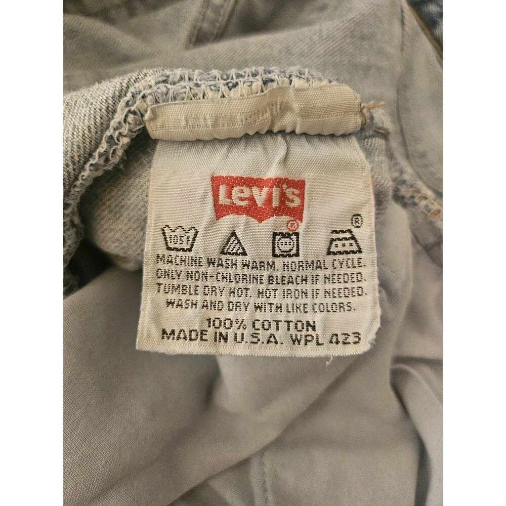Vintage 90's Levi’s 501-0193 Light Wash Denim Jeans‎ button fly - Made in USA 96
